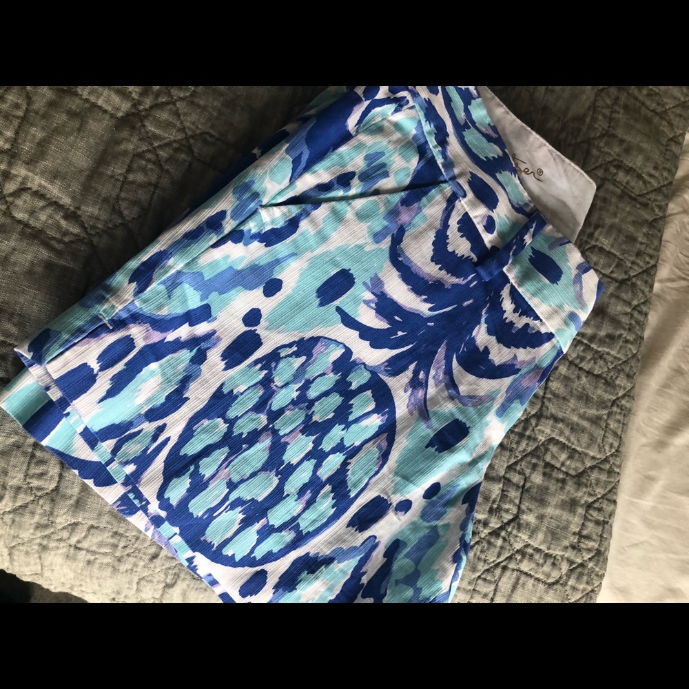 Multi color shorts